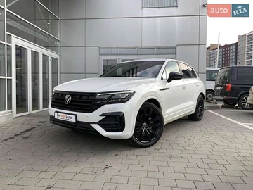 Авто Volkswagen Touareg 2022 № 8222887