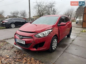 Авто Hyundai I30 2013 № 8222996