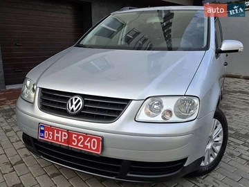Авто Volkswagen Touran 2005 № 8223022