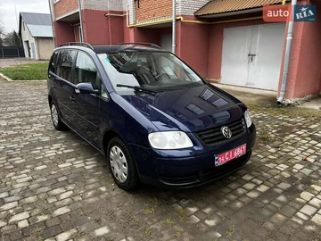 Авто Volkswagen Touran 2006 № 8223116