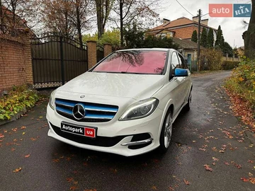 Авто Mercedes B-Class 2015 № 8223169