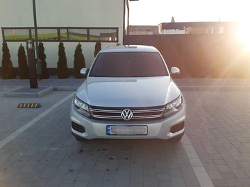 Авто Volkswagen Tiguan 2014 № 8223194