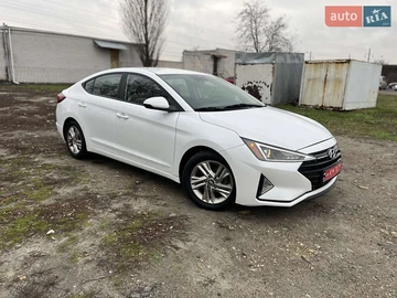 Авто Hyundai Elantra 2019 № 8223207