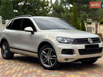 Авто Volkswagen Touareg 2012 № 8223232