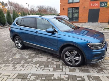 Авто Volkswagen Tiguan 2017 № 8223238
