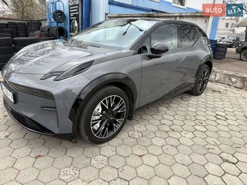 Авто  X 2023 № 8223446