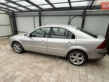 Авто Ford Mondeo 2005 № 8223487
