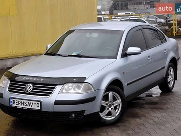 Авто Volkswagen Passat 2003 № 8223508