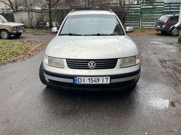 Авто Volkswagen Passat 2000 № 8223713