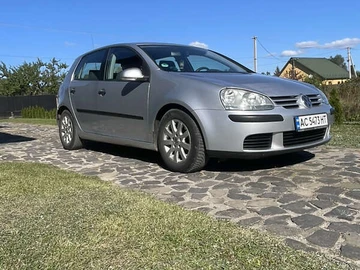 Авто Volkswagen Golf 2004 № 8224477