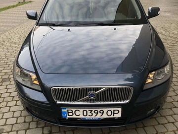Авто Volvo V50 2007 № 8224659