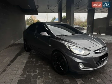 Авто Hyundai Accent 2013 № 8224697