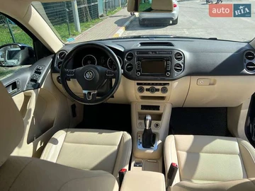 Авто Volkswagen Tiguan 2013 № 8225176