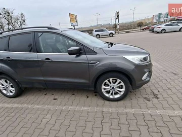 Авто Ford Escape 2016 № 8225177