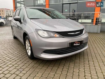 Авто Chrysler Pacifica 2016 № 8225189