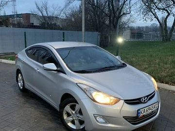 Авто Hyundai Elantra 2013 № 8225293