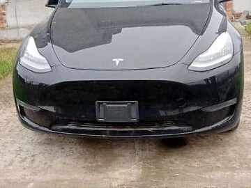 Авто Tesla Model Y 2023 № 8225527