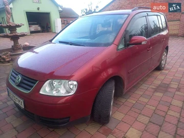 Авто Volkswagen Touran 2005 № 8225649