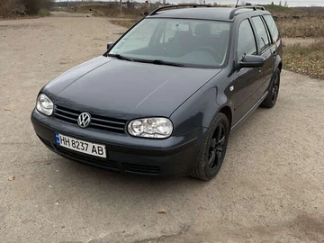 Авто Volkswagen Golf 2001 № 8225844