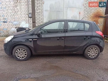 Авто Hyundai I20 2011 № 8225847