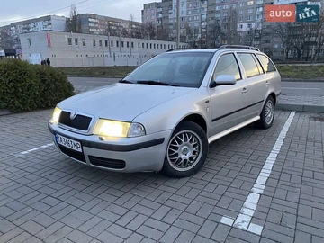 Авто Skoda Octavia 2003 № 8225853