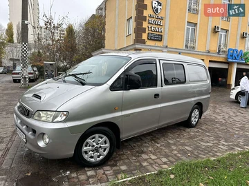 Авто Hyundai H-1 2005 № 8225854