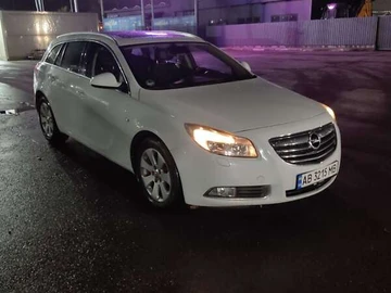 Авто Opel Insignia 2012 № 8225874