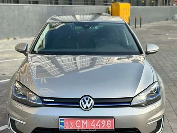 Авто Volkswagen E-Golf 2017 № 8225901