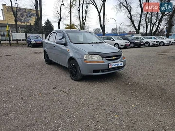 Авто Chevrolet Aveo 2004 № 8226006