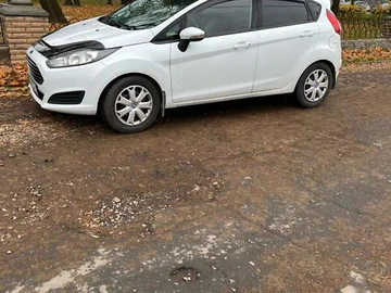 Авто Ford Fiesta 2013 № 8226042