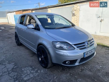 Авто Volkswagen Golf Plus 2006 № 8226044