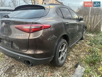 Авто Alfa Romeo Stelvio 2017 № 8226136