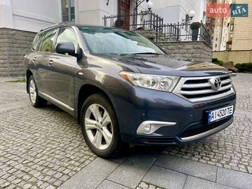 Авто Toyota Highlander 2012 № 8226143