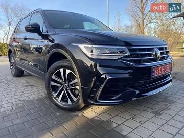 Авто Volkswagen Tiguan 2022 № 8226155