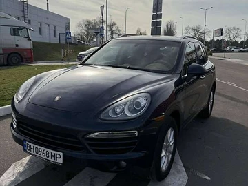 Авто Porsche Cayenne 2013 № 8226160
