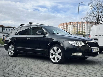 Авто Skoda Superb 2010 № 8226394
