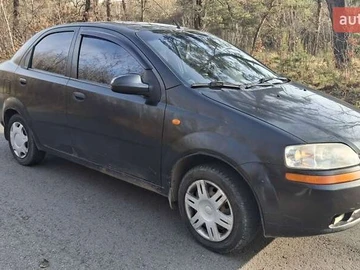 Авто Chevrolet Aveo 2005 № 8226550