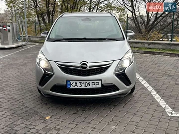 Авто Opel Zafira 2015 № 8226769