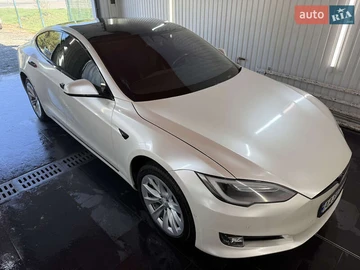 Авто Tesla Model S 2017 № 8227028