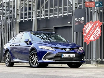Авто Toyota Camry 2021 № 8227051