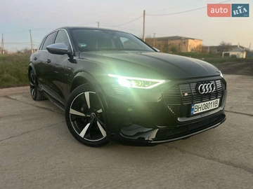 Авто Audi E-Tron S 2022 № 8227224