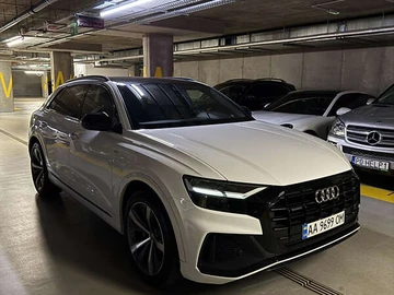 Авто Audi Q8 2019 № 8227232