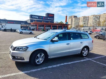 Авто Volkswagen Passat 2012 № 8227395