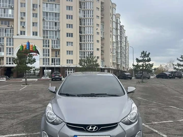 Авто Hyundai Elantra 2011 № 8227400