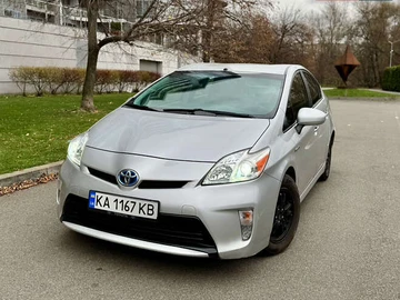 Авто Toyota Prius 2012 № 8227407