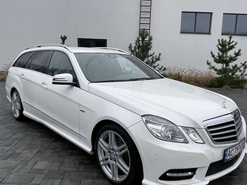 Авто Mercedes E-Class 2011 № 8227424