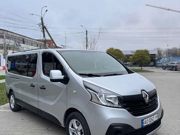 Авто Renault Trafic 2015 № 8227444