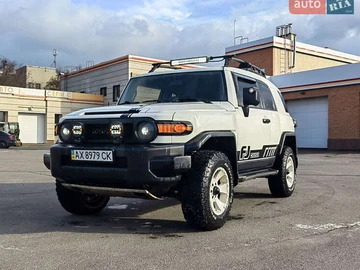 Авто Toyota Fj Cruiser 2008 № 8227459