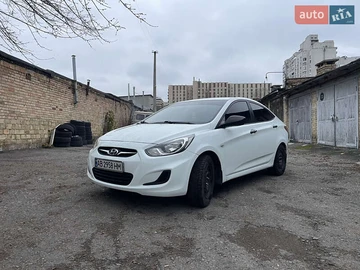 Авто Hyundai Accent 2011 № 8228163