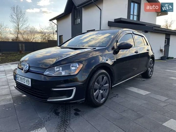 Авто Volkswagen E-Golf 2015 № 8228263